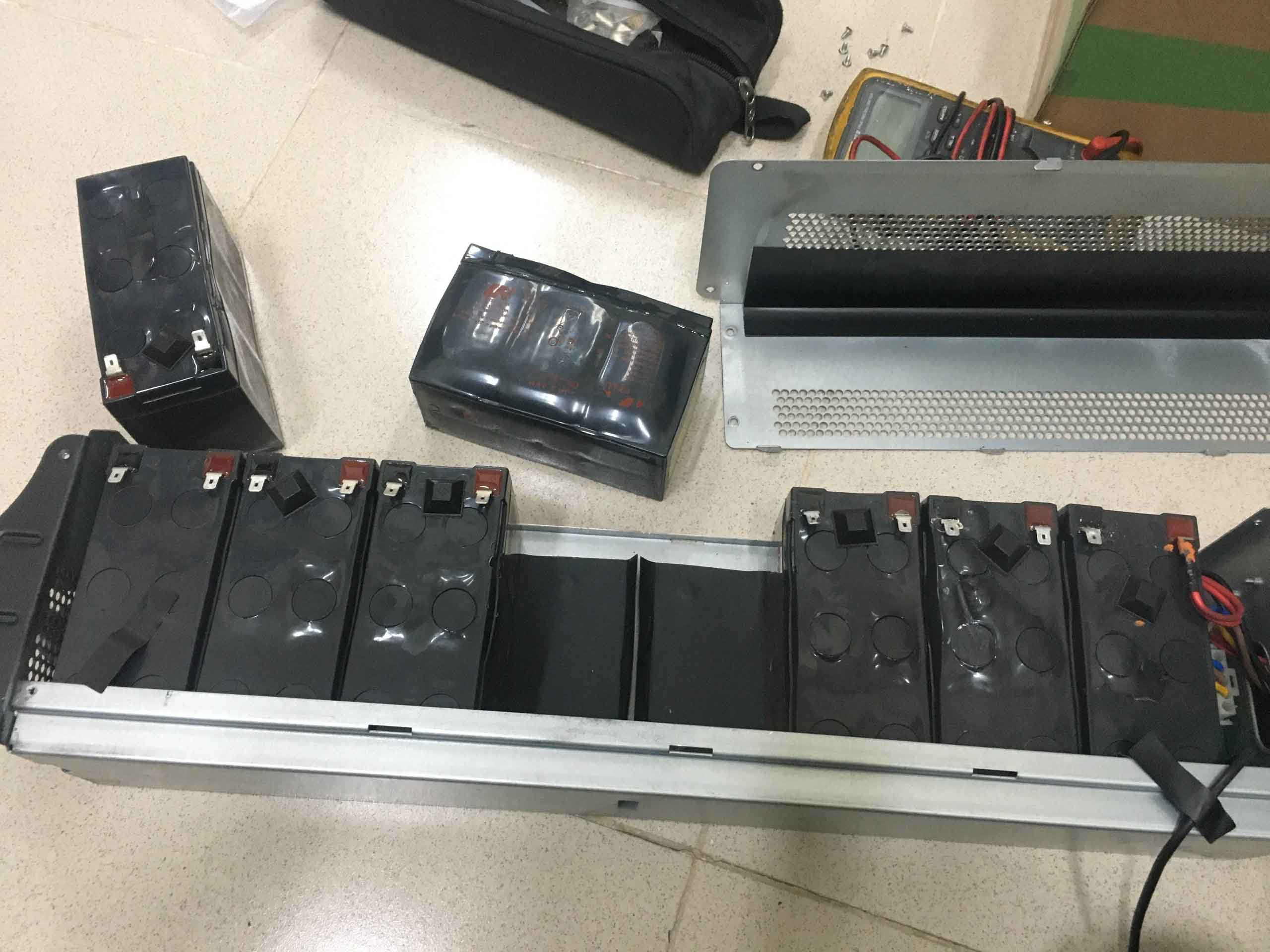 thay ắc quy ups - sửa ups apc
